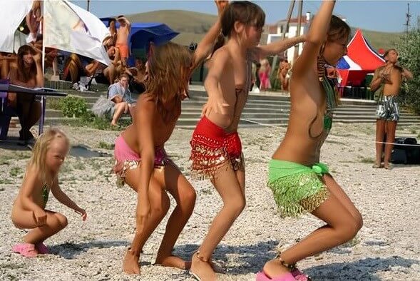 Premium Content 38 - Naturism teaches respect for nature