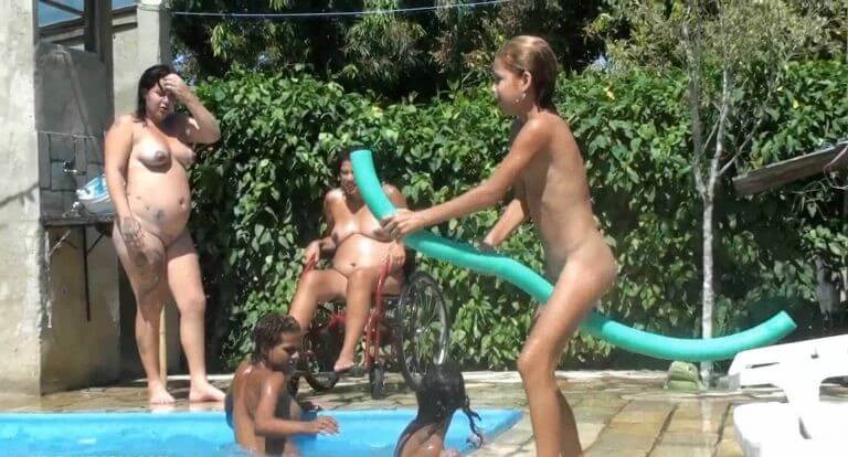 Oceanic Backyard Noon # 1 Full HD - Values trust and friendliness among naked people