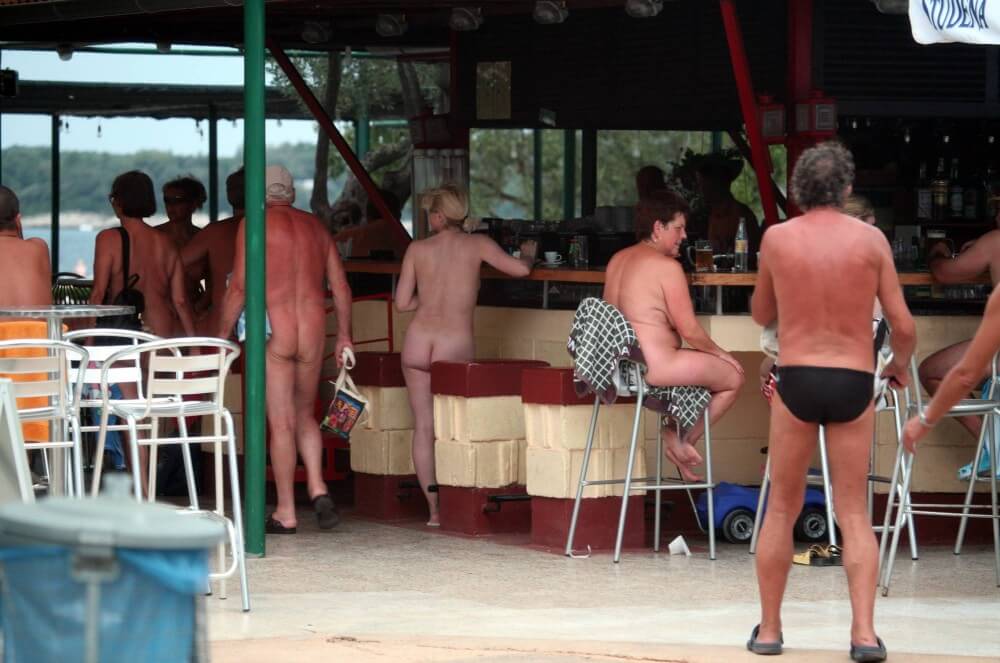 Outdoor diner view - Nudism helps overcome shyness and insecurities