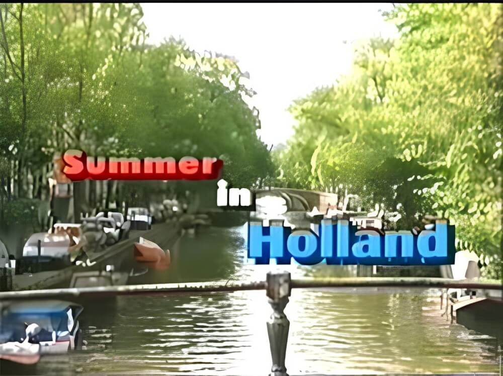 Nudism in Holland - Nudism teaches you to appreciate the present