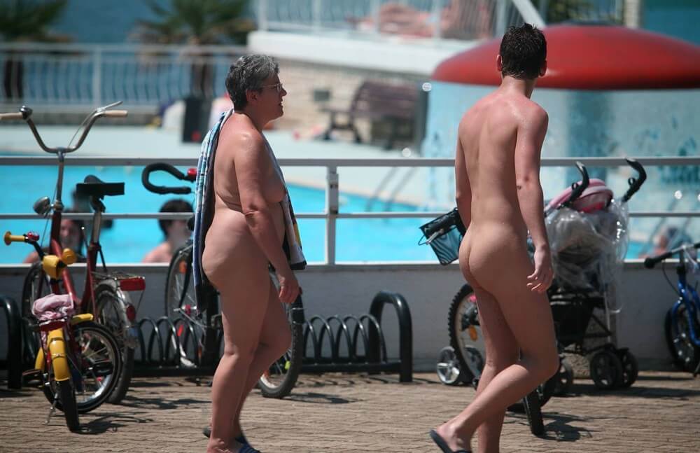 Sun-Soaked Sidewalk pics - Differences between nudists and naturists