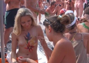 Neptune Ocean Festival # 2 Full HD - Naturists live in harmony with nature