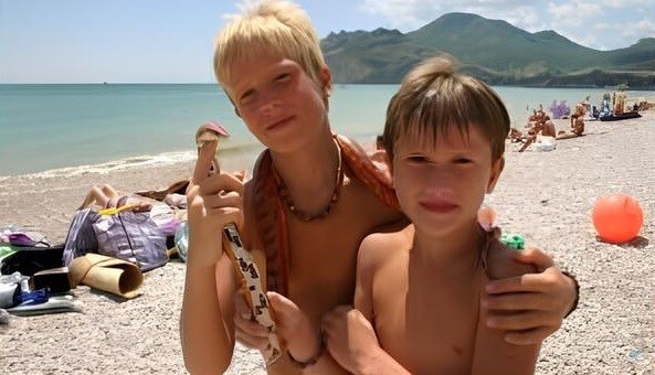 Premium Content # 23 - Nudism helps us accept ourselves and others
