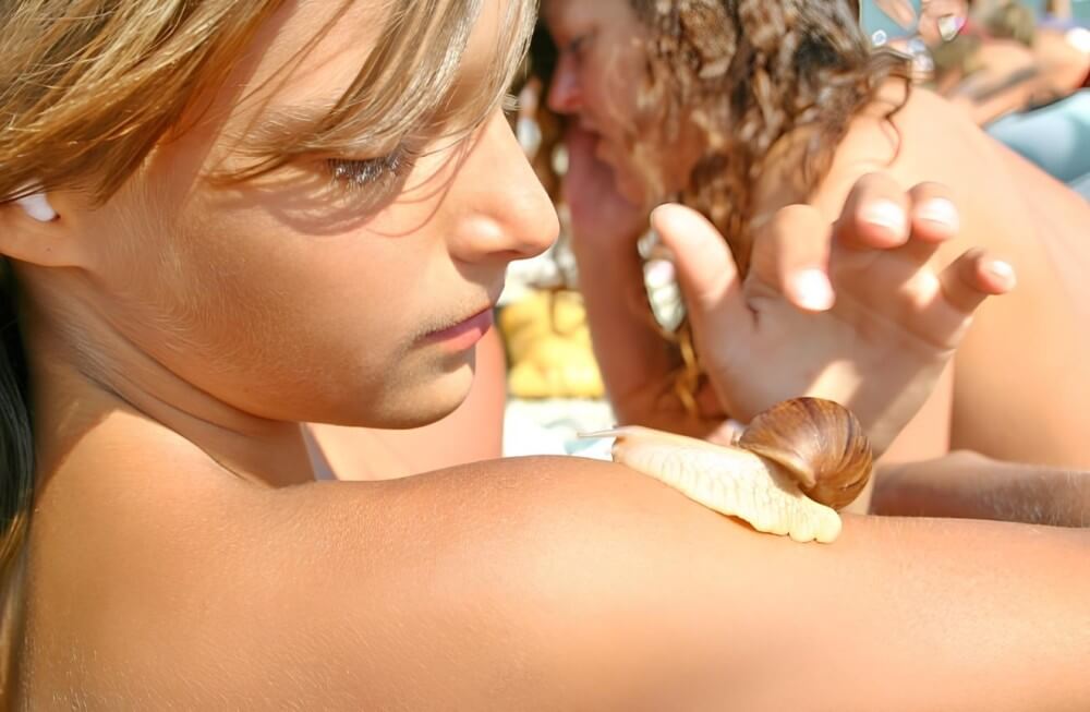 Premium photo series # 5 - Those wishing to register as nudists