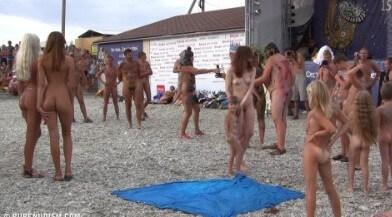 Cool Day At The Beach Full HD video - Love for oneself and nature is the foundation of the naturist and nudist lifestyle