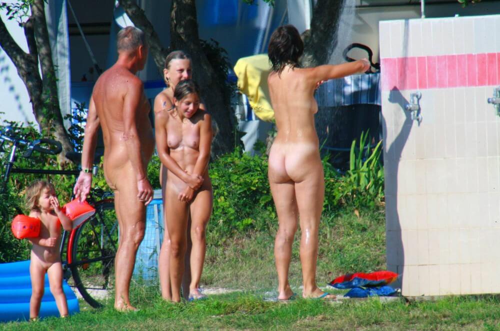 Ula FKK Water Toy pics - Living together in nature is a hallmark of nudists