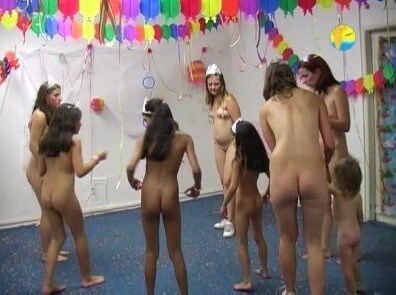 Naturist Freedom: Princess - Freedom is part of naturism
