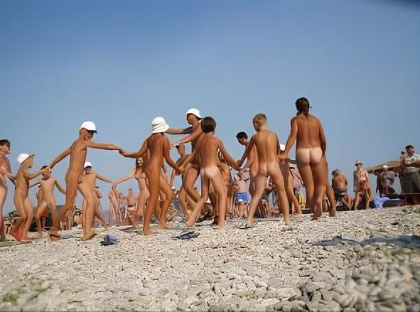Premium Content # 37 - Naturism as a protest against puritanical moral norms
