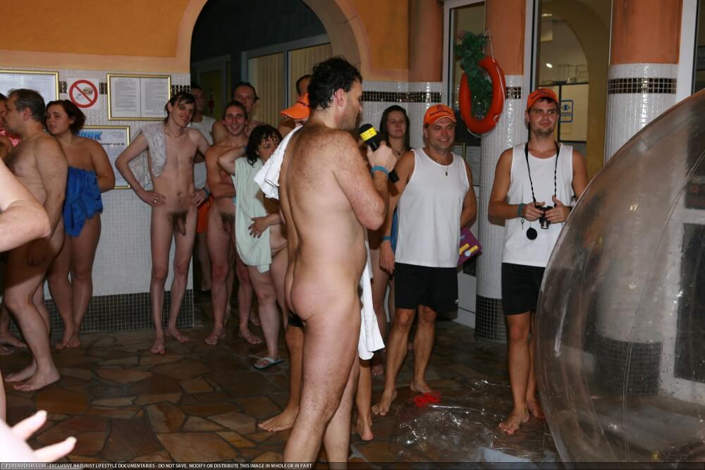 Naturism photo gallery # 56 - Nudism is an expression of freedom and individuality