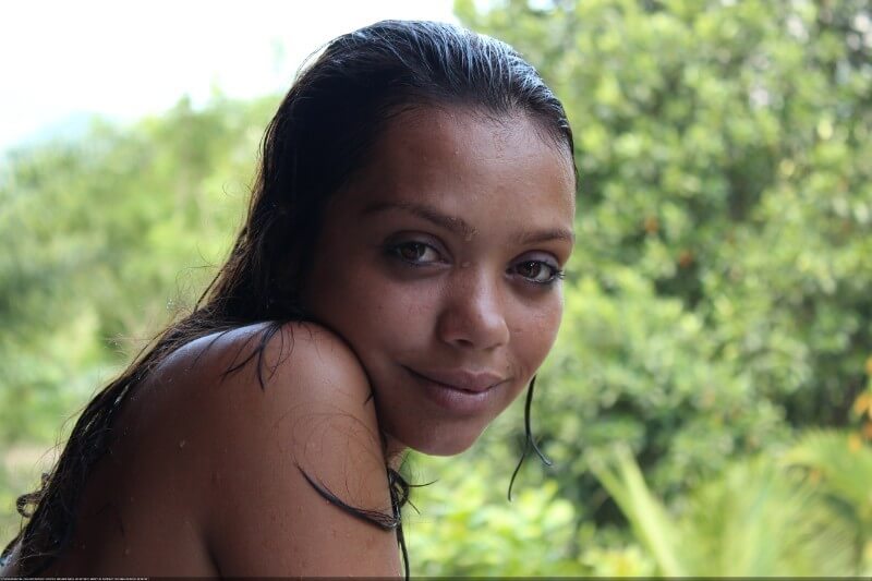 Tropical activities 1-25 gallery - The practice of naturism promotes inner harmony and peace