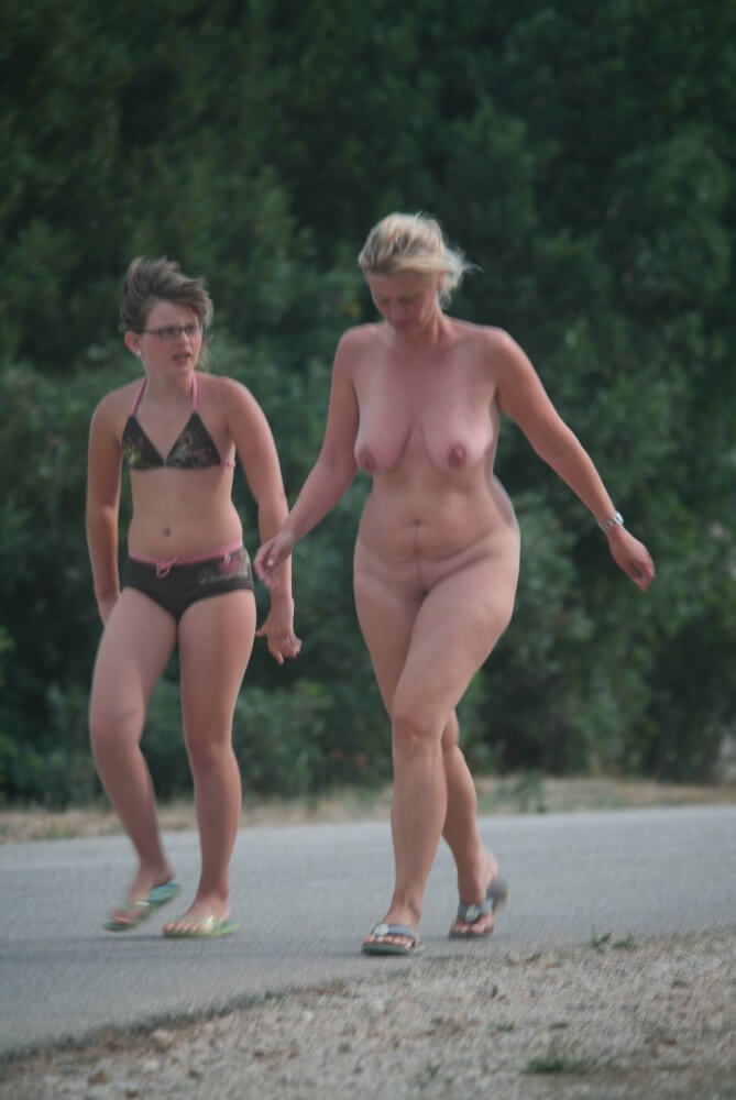 Cove FKK Visitor Grounds pics - Living in harmony with nature is a defining characteristic of the naturist and nudist community