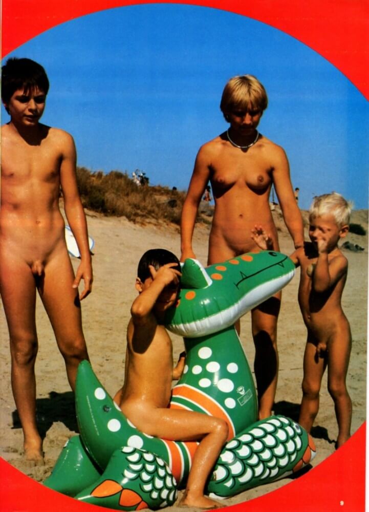 Jung und Frei Nr 15 - Nudism helps people accept themselves