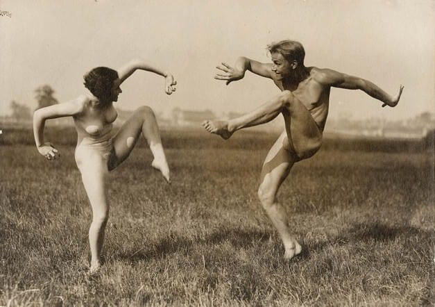 Jazz, dancing and naturism - Lightness and ease as the main traits of naturists