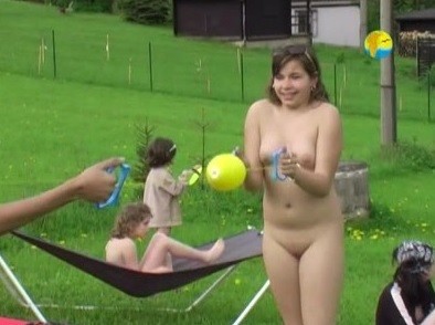 Naturist Freedom: Meadow - The community of naturist movement supporters