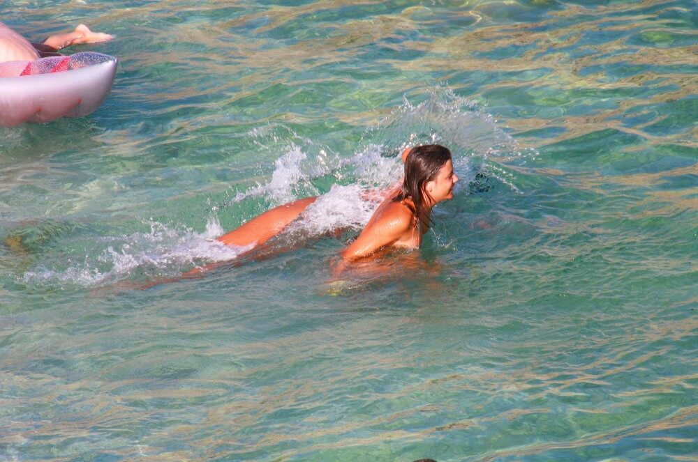 Ula FKK Teen Shore Run pics - Delegation of European Nudists