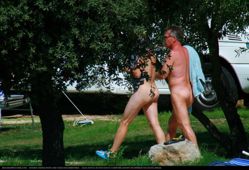 A Quick Swim In The Lake-Avilia Big gallery - The emergence of naturism is linked to the name of Soren Sorensen