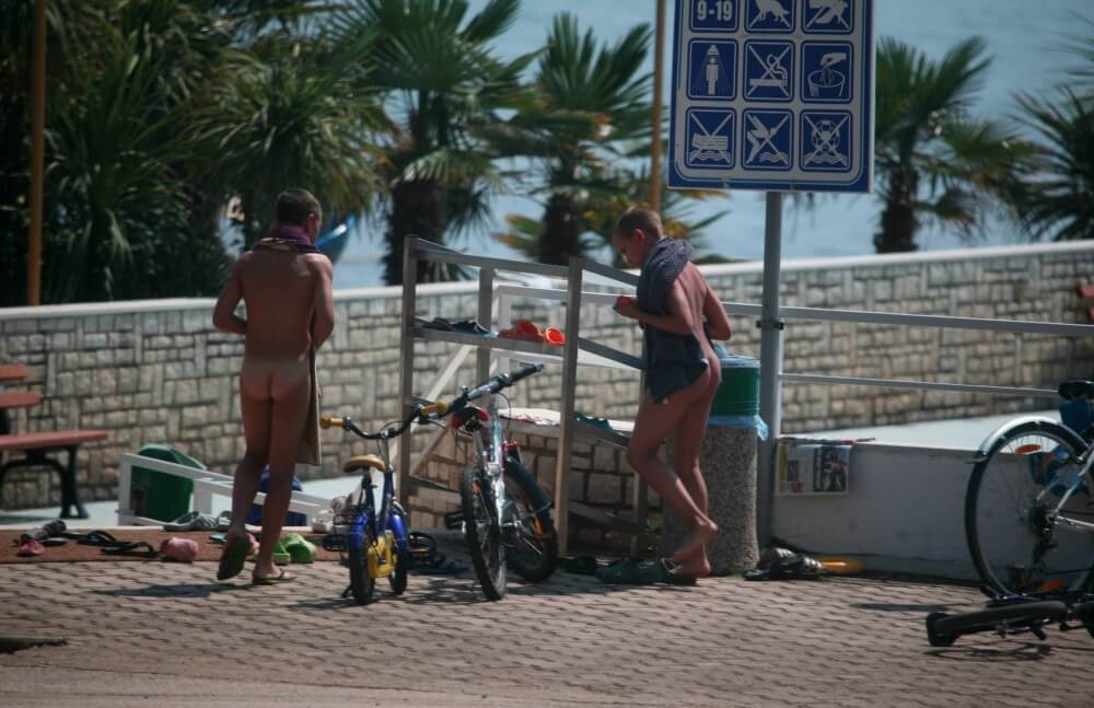 Nudism in a German water park photo - Nudity is a natural way to express respect for nature and oneself