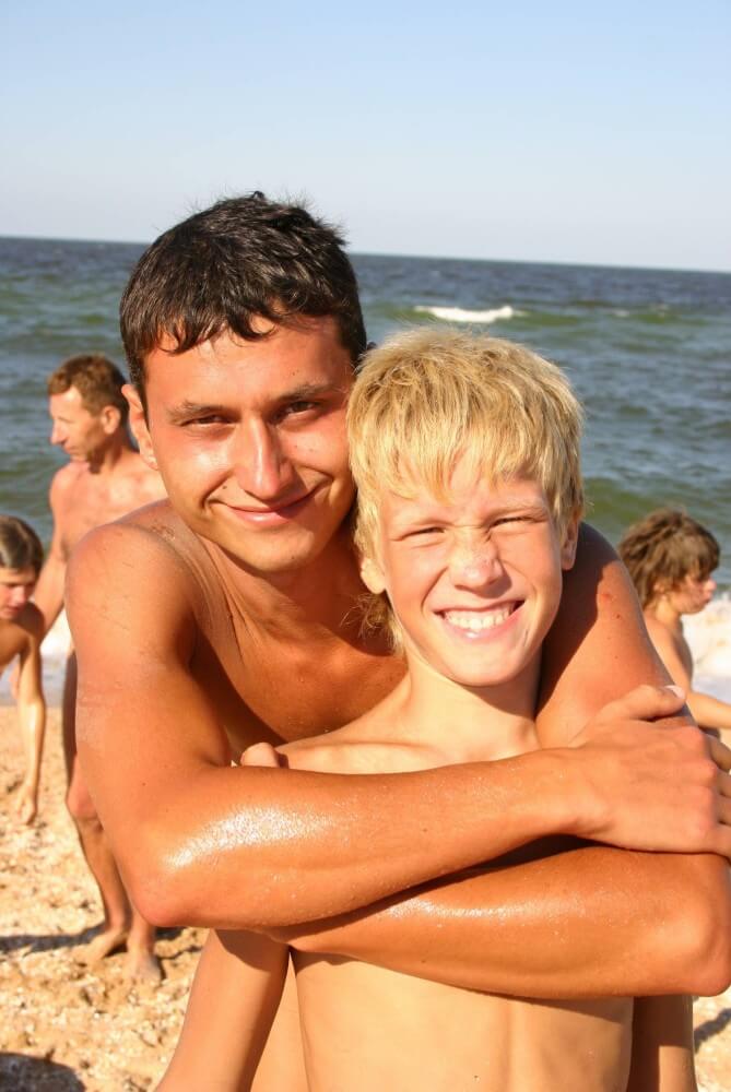 Naturist Group Pictures - Nudists strive for inner harmony and peace of mind