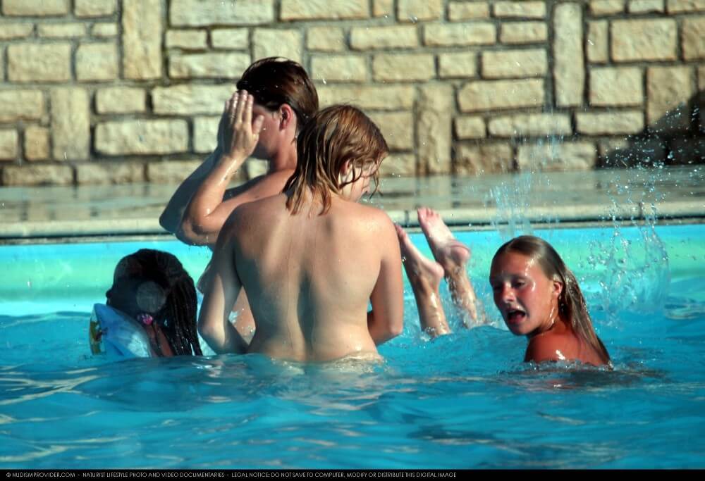 FKK water locations set 22 - They value simplicity and naturalness, and encourage people not to feel self-conscious about being naked