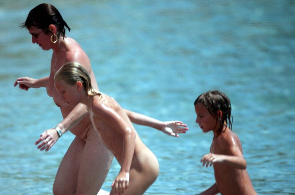 Running From the Waters pics - Health is strengthened through naturism